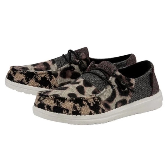 HEY DUDE Wendy Patchwork Java Animal Print Lightweight Slip On Comfy Size 5 NEW - Picture 14 of 14